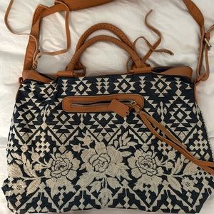 Johnny Was Workshop tote embroidered black and white. Barely used.